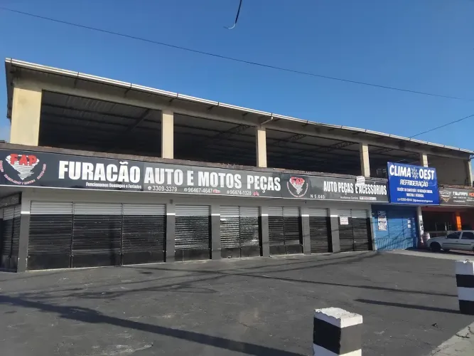 Bangu centro - Alugo excelente espaço com 800m.