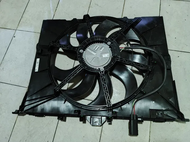 Eletroventilador BMW X1 2022 2023