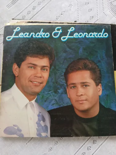 LP Leandro e Leonardo