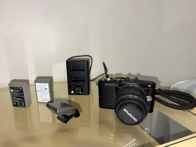 Camera mirroles Olympus PEN E-PL5