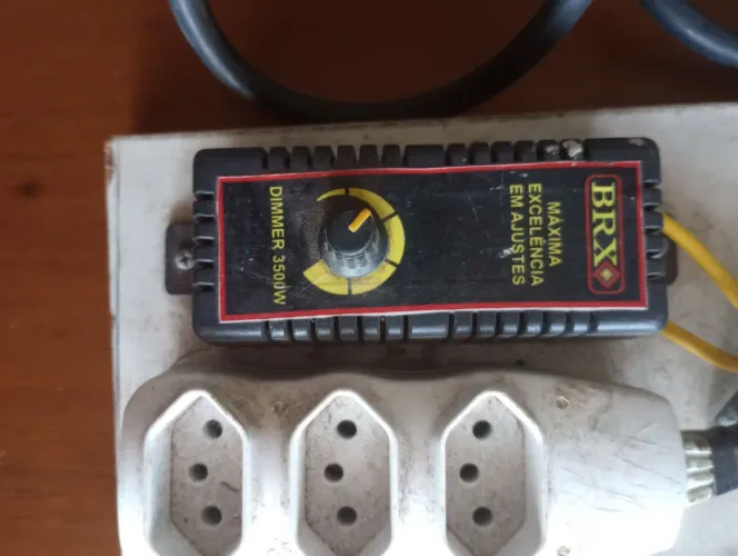 Dimmer Profissional BRX 3500W Com Cabo Extensão De 10 Metros