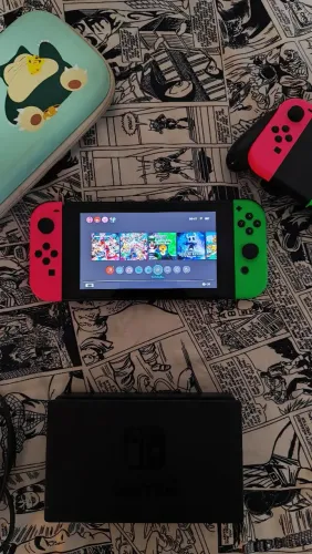 Nintendo Switch V2 + 4 Joy-Cons Originais + Dock + Case Pokémon
