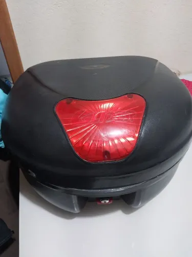 Baú de moto