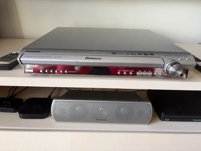 Home Theater Panasonic SA-HT730 5.1 | 800W | DVD Player Integrado | Subwoofer Ativo