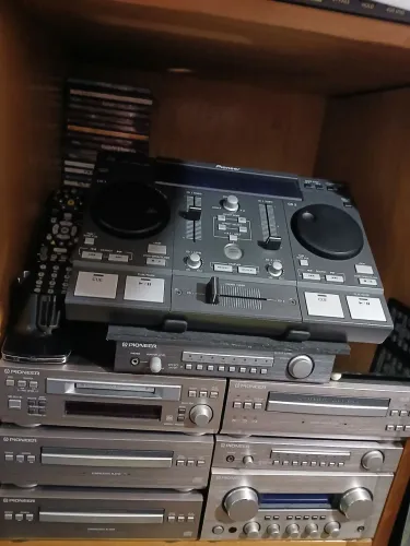 Pioneer lindo 7 aparelhos!Pioneer!RMX 9 importado!