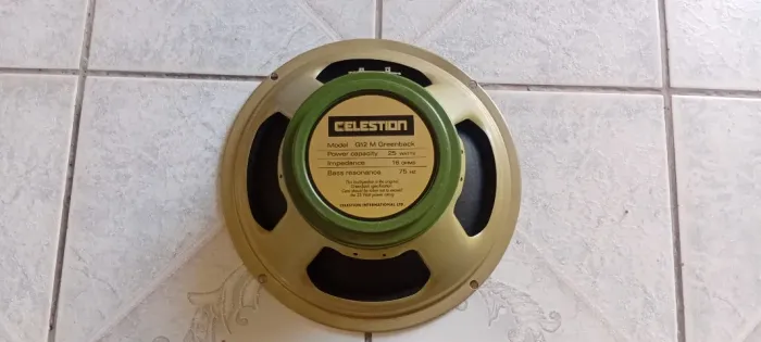 Alto-falante Celestion Greenback G12M25