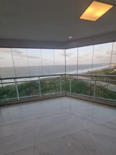 Vendo Lindo Apartamento no Edificio Palazzo Verona de frente mar.