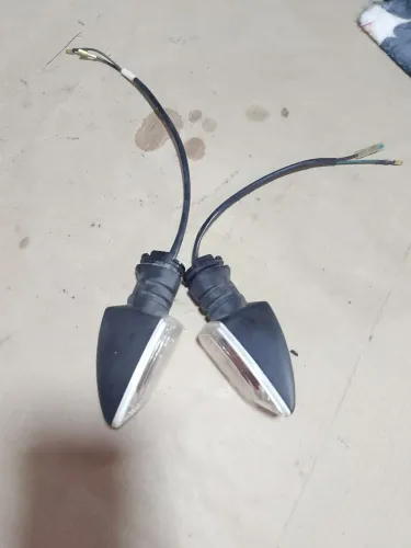 Pisca traseiro NeO 125 usado