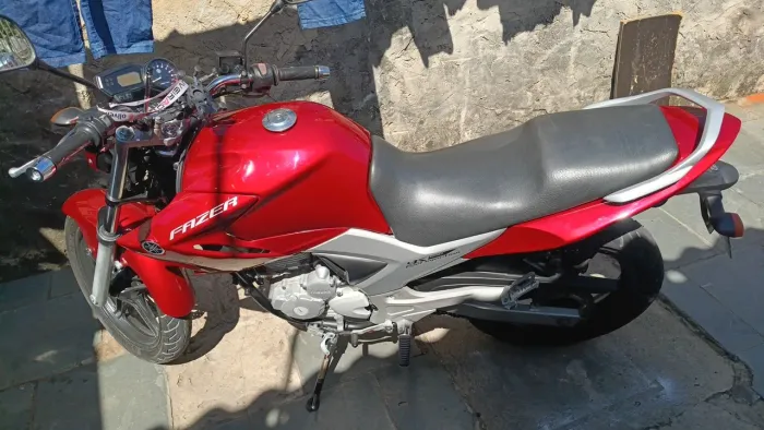 YAMAHA FAZER 250 2012