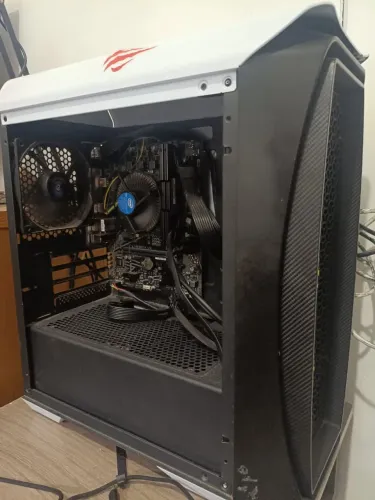 Computador completo(CPU, monitor, teclado e mouse)