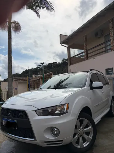Mitsubishi Outlander 3.0/ GT 3.0 V6 Aut. 2013