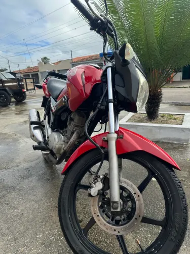 CG FAN 214 / 11.000$ toda certinha só pegar e rodar