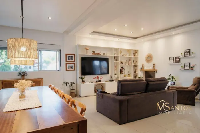 Casa com 5 dormitórios à venda, 295 m² por R$ 3.200.000,00 - Daniela - Florianópolis/SC