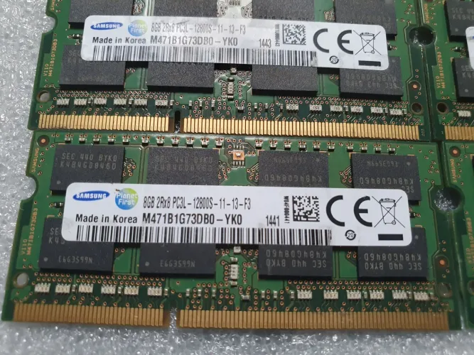 Lote com 21 Memórias para Notebook Samsung 8GB DDR3L 1600MHz PC3L-12800S