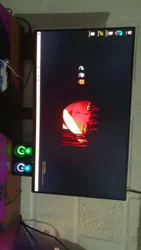 Vendo monitor novo com nota fiscal 1 mês de uso