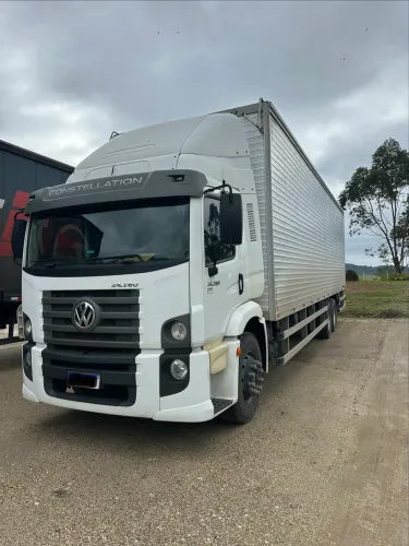 VW 24.280 Prime Baú 11 MT