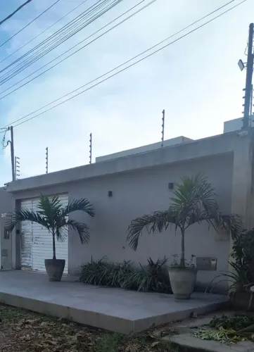 Excelente Casa Próxima à Praia| 3/4 com Suíte | 235m²