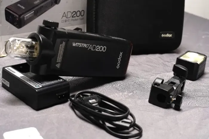 Flash Godox Ad200 - Excelente Estado