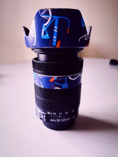 Lente Canon 18-135mm IS