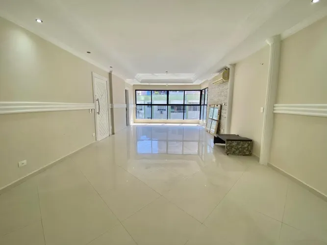 Apartamento para Locação Anual na Pitangueiras no Guarujá | QVista Inteligência Imobiliári