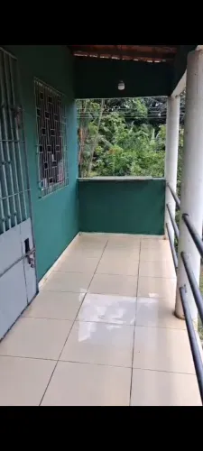 Casa com 2 quartos, 1 banheiro e cozinha