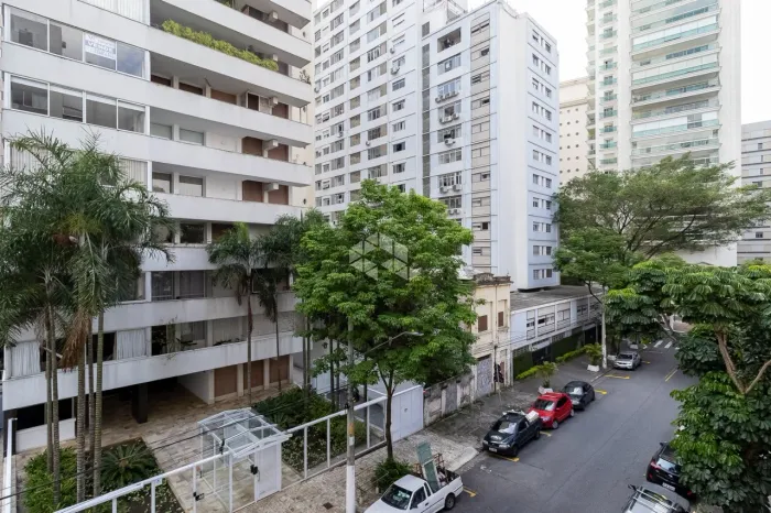 Vendo Apartamento reformado na Rua Pernambuco no Edificio Palladium em Higienópolis