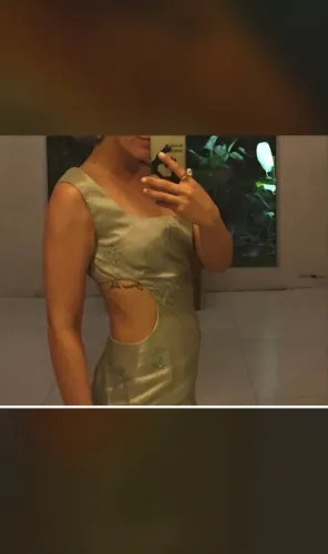 Vestido Longo de Festa Bordado com Recorte Lateral Verde Água