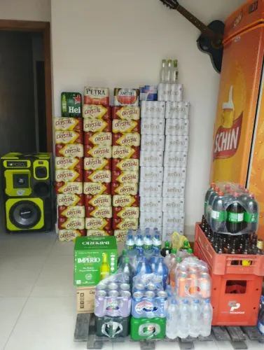 Equipamentos de deposito de bebidas completo