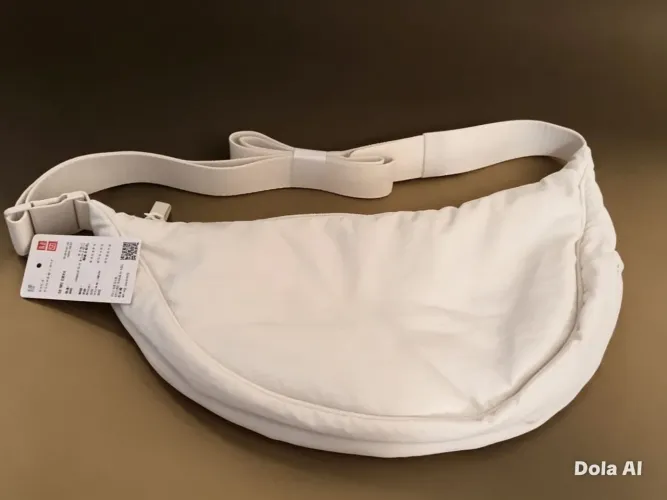 Bolsa oniqlo branca original comprada no Japão com nf