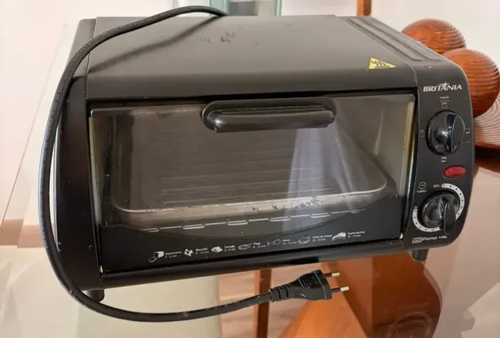 Forno elétrico Britania