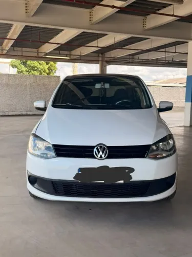 Volkswagen Fox 1.6 MI I Motion Total Flex 8V 5P 2013