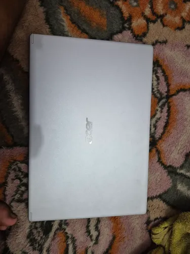 Nootbook acer semi novo