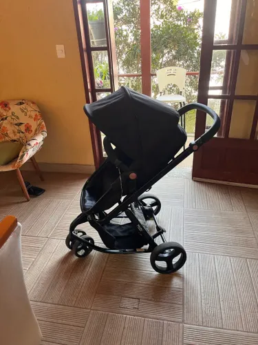 Kit carrinho + bebê conforto One Safety