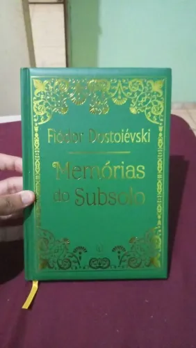 Livros clássicos russos
