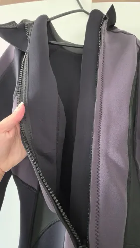 Roupa de mergulho