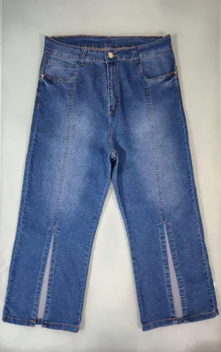 Calça jeans plus size - usada