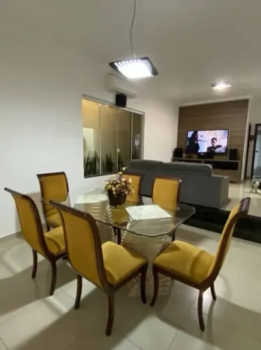 Casa Em Alecrim