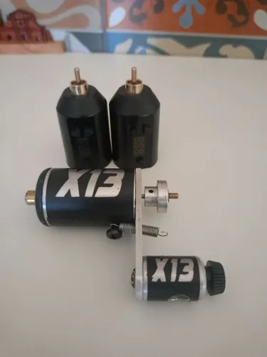 Vendo Máquina Rotativa X13(usada) acompanha 2 baterias