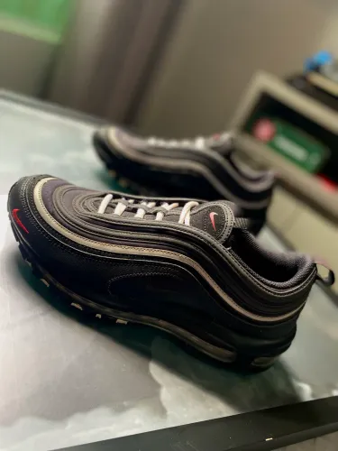 ? NIKE AIR MAX 97 ? BLACK / WHITE / RED