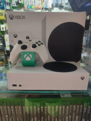 Xbox one séries S 512gb + controle (Somente venda)