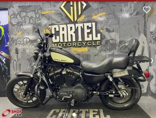 Harley Davidson - Sportster XL 883 R