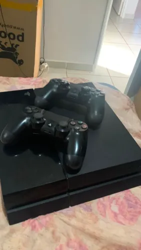 PS4