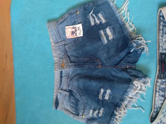 SHORTS NOVO
