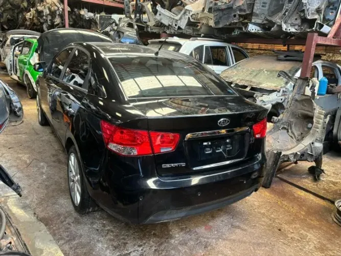Peças p/ Kia Cerato 2012