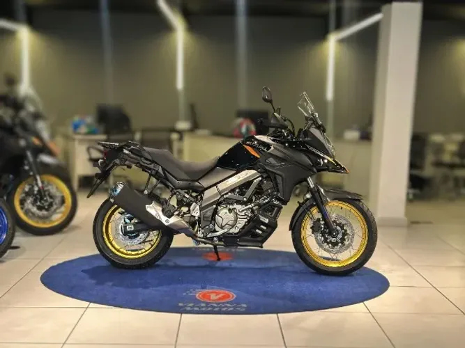 Suzuki V-strom 650    2026
