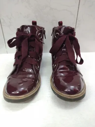 Bota Zara Girls n.38 em excelente estado de conservação 