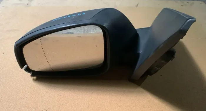 Retrovisor Esquerdo Renault Fluence