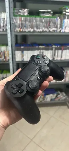 Controles e acessórios de videogame