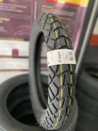Pneu traseiro 120/80r18 maggion