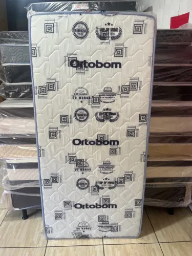 Colchão solteiro Lith D33. Ortobom 17 cm espuma selada 